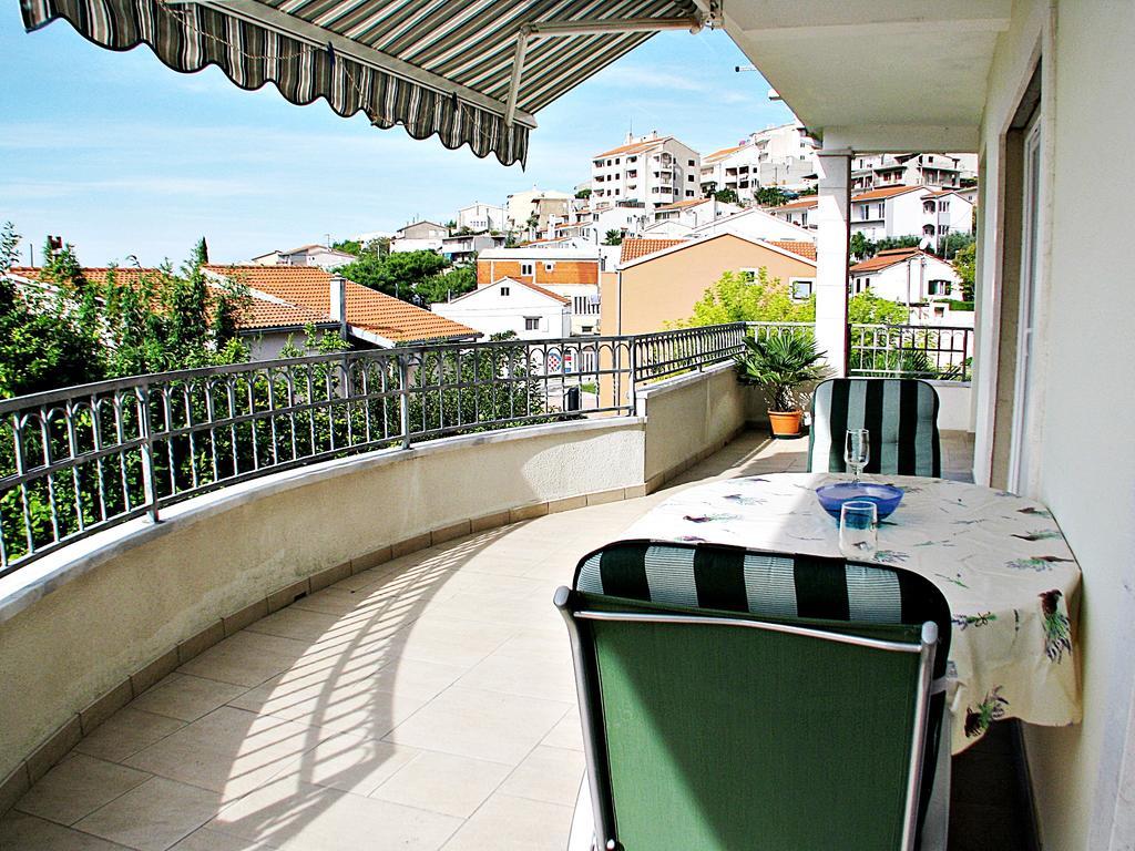 Apartments Miljak Omiš Eksteriør billede